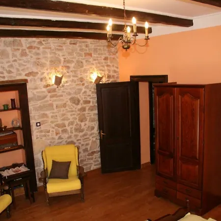 Sena Apartmán *