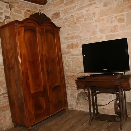 Sena Apartment