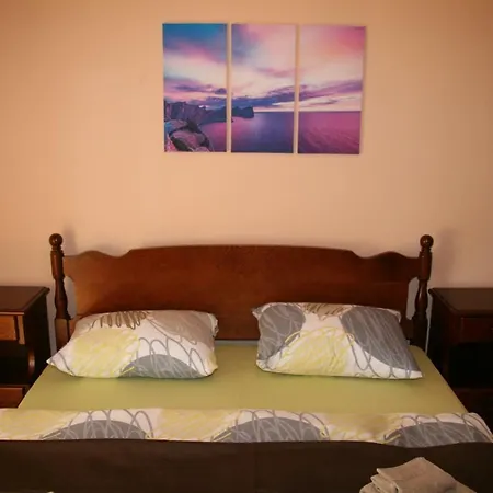 Apartment Sena *