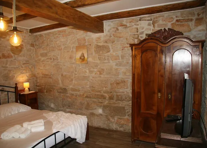 Sena Appartement *